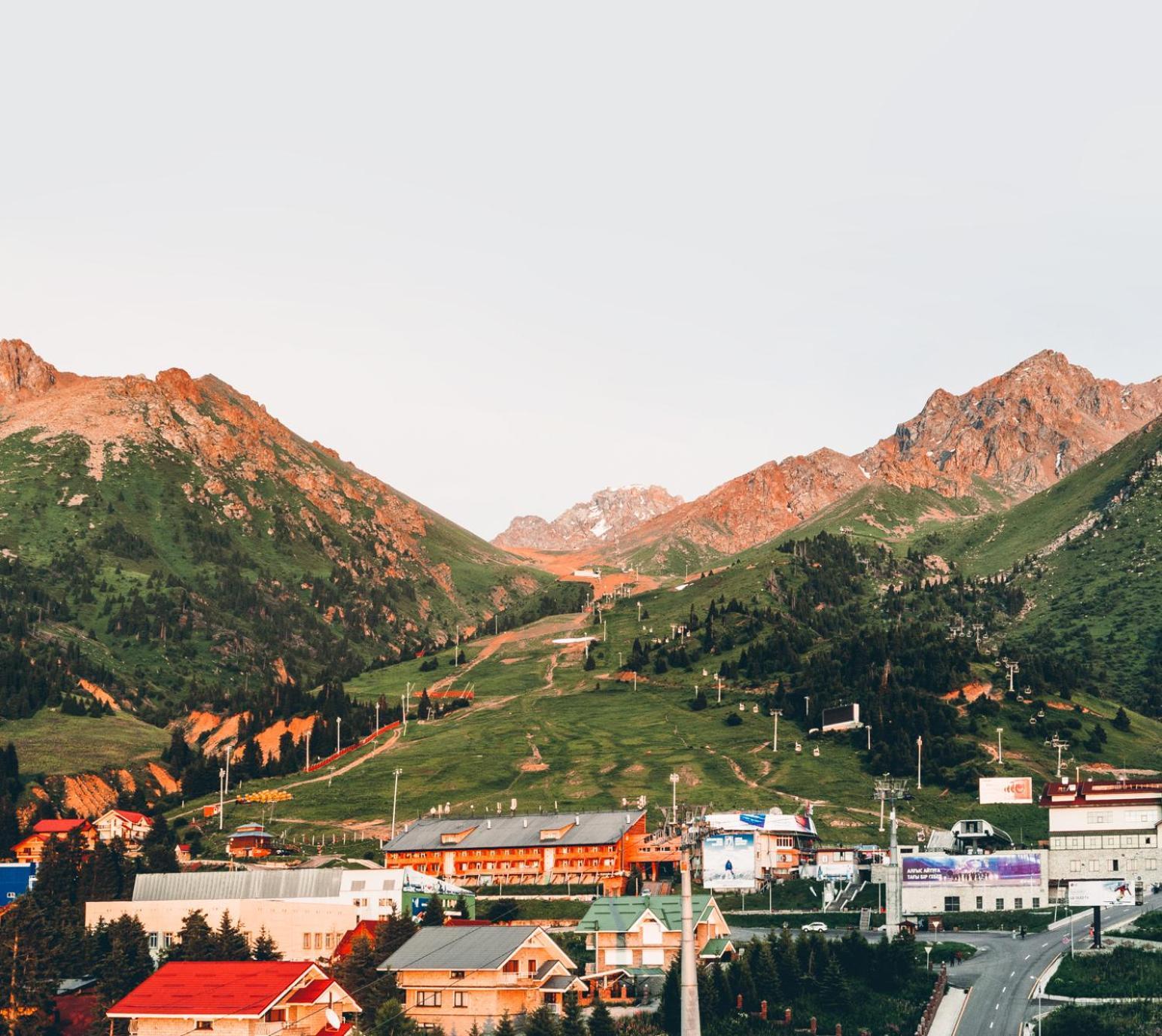 Tenir Eco Hotel, Shymbulak Mountain Resort Almaty Eksteriør billede
