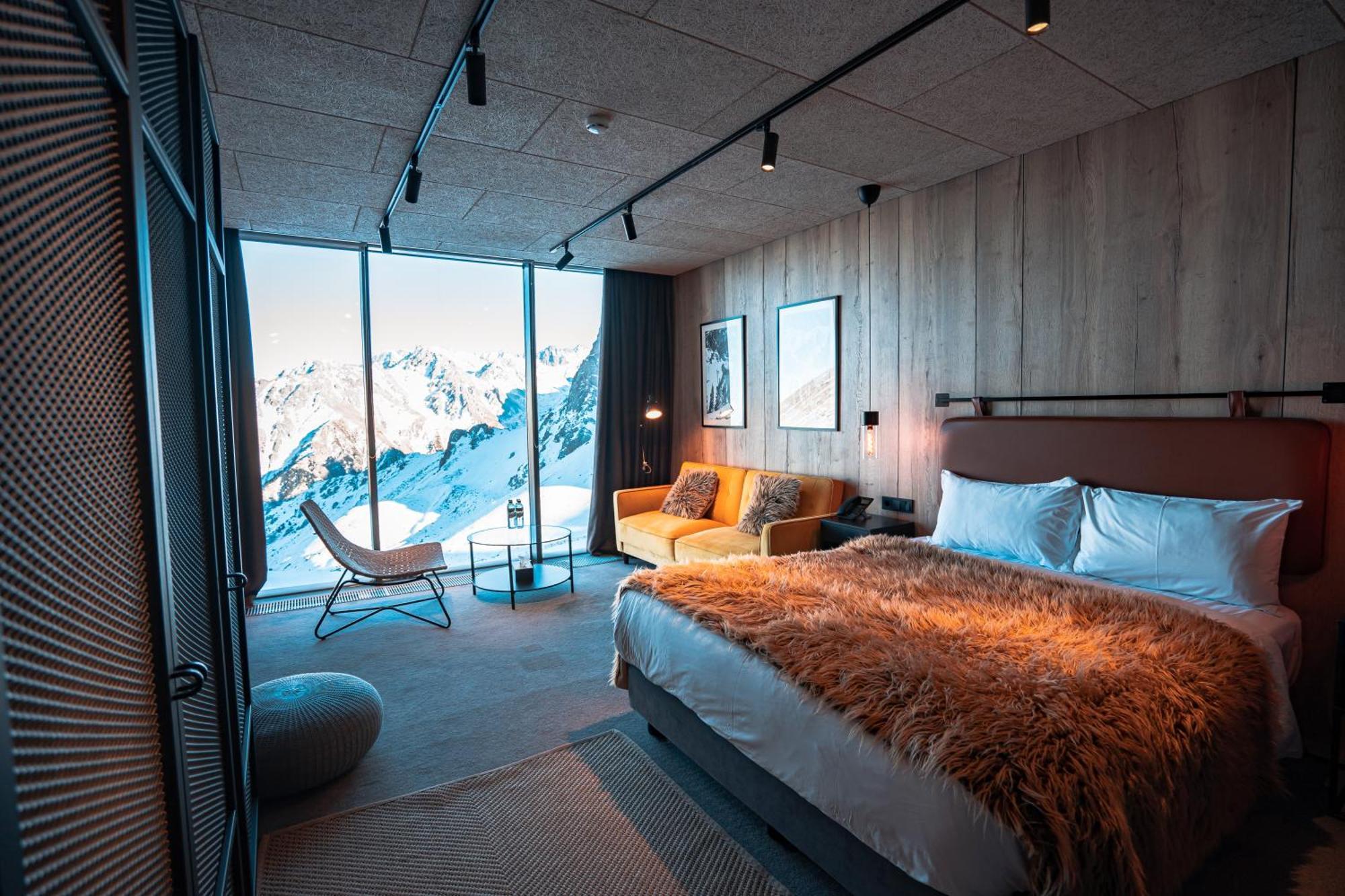 Tenir Eco Hotel, Shymbulak Mountain Resort Almaty Eksteriør billede