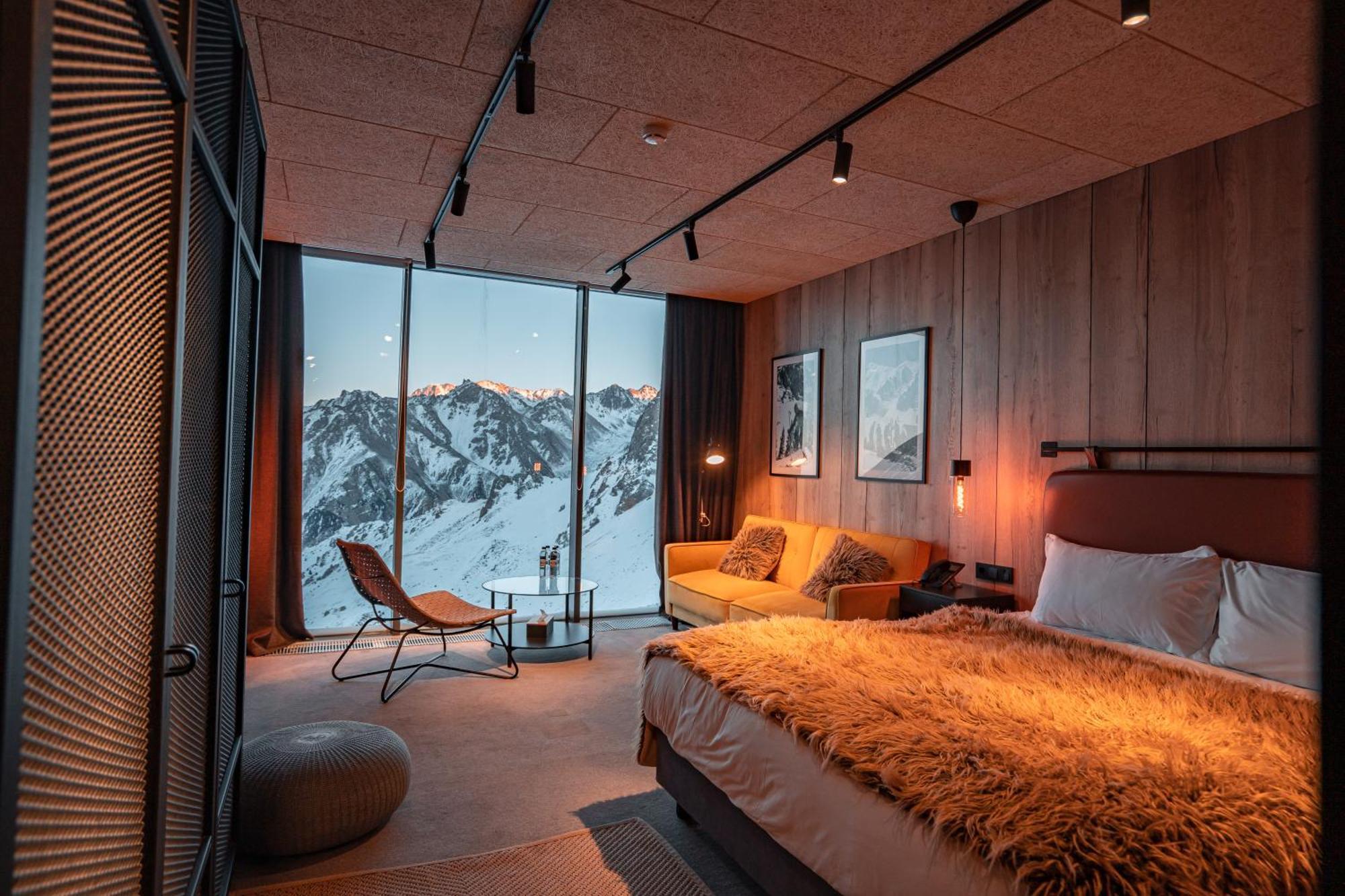 Tenir Eco Hotel, Shymbulak Mountain Resort Almaty Eksteriør billede